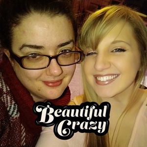 Meet your Posher, Elise